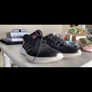 Adidas Cloudfoam Tennis Shoes